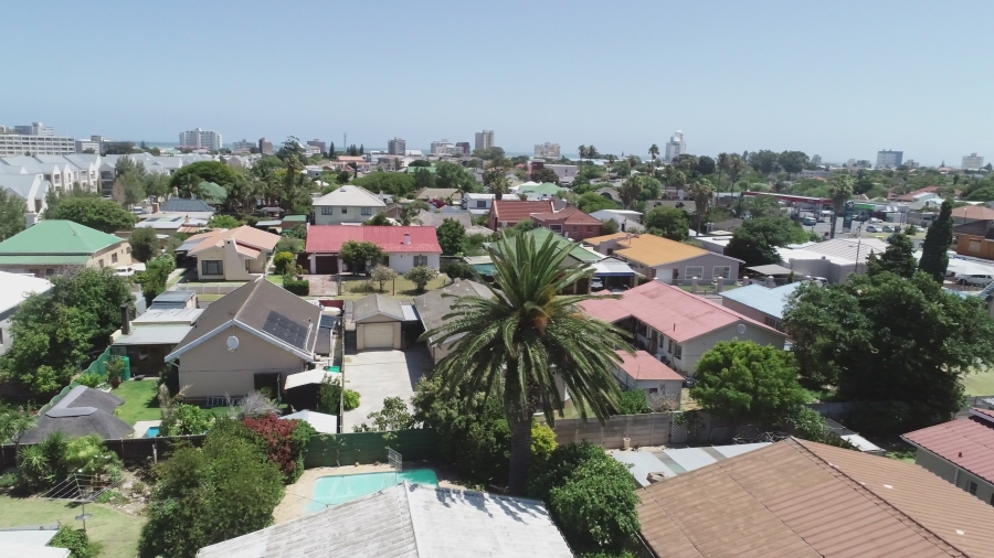 2 Bedroom Property for Sale in Strand Central Western Cape